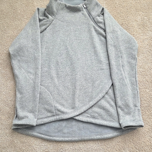 Athleta Heather Light Gray Plush Fleece Half-Zip Pullover - Picture 2 of 2